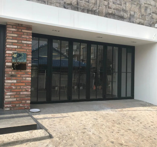 Star-Maru Guesthouse