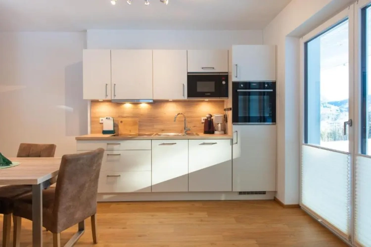1 Bedroom Apartment with balcony