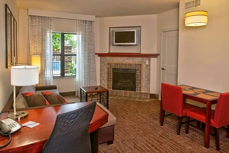 1 Bedroom Double Suite