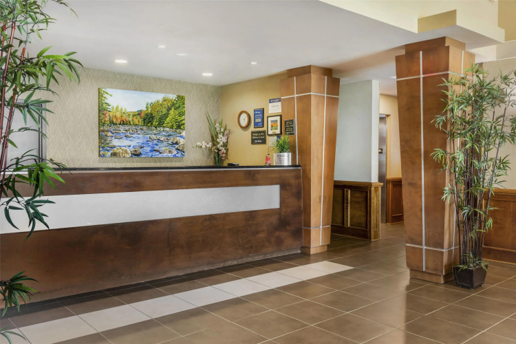 Best Western Plus Saint John Hotel & Suites