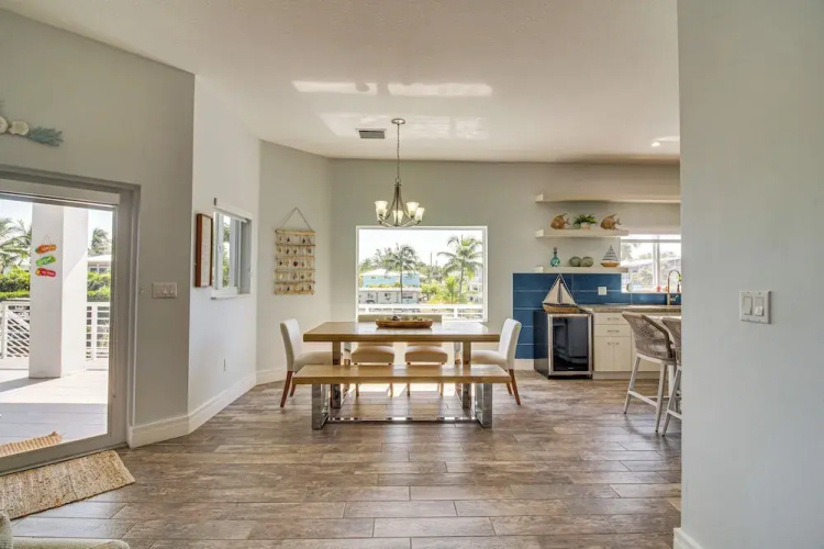 < 1 Mi to Pennekamp State Park: Luxe Home w/ Dock!