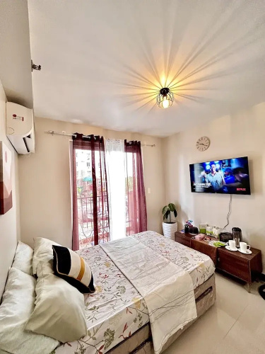 Studio Retreat with Balcony and Pool