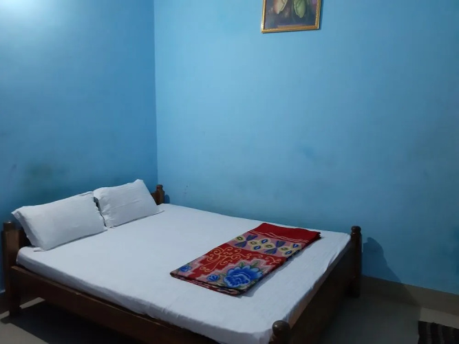 Goroomgo Star Lodge Puri