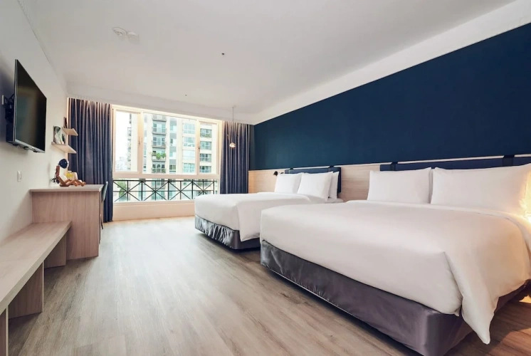 Deluxe Quadruple room