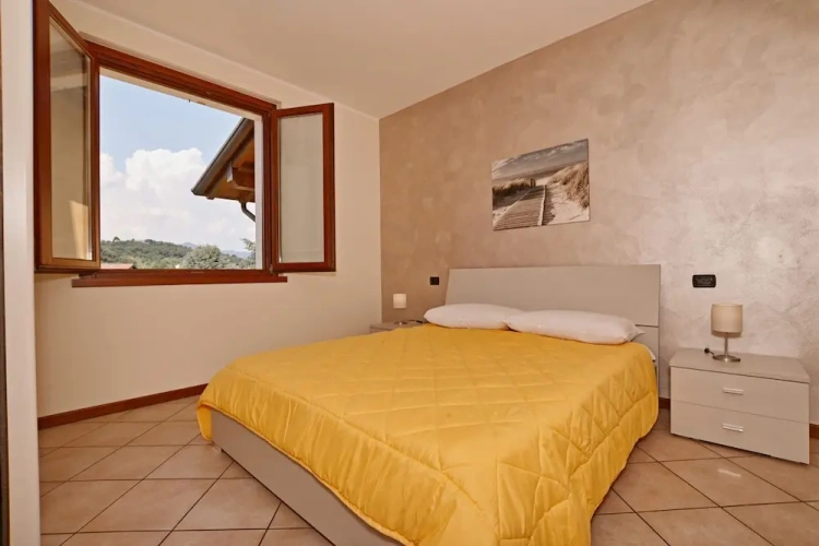 2 Bedrooms Apartment with balcony