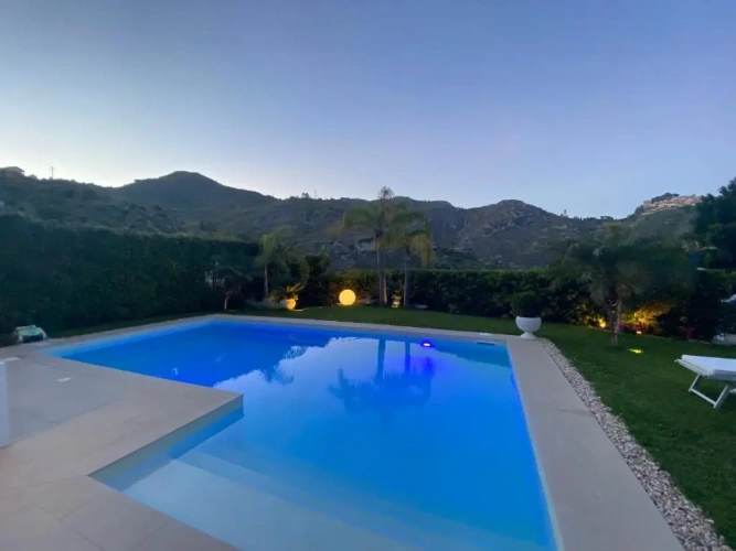 1 Bedroom Deluxe Apartment with view