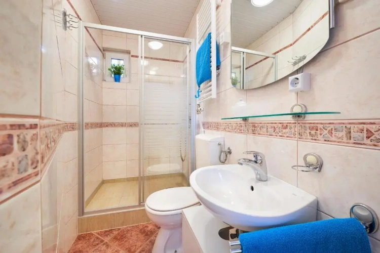 Classic Triple room