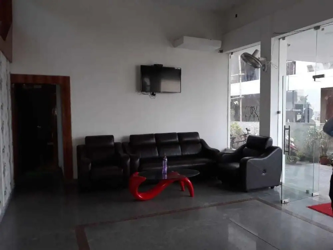 Goroomgo Shayon Residency Puri