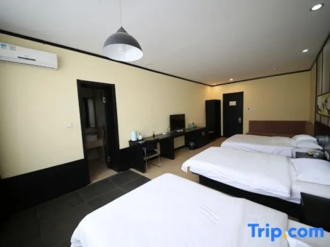 Business Triple room