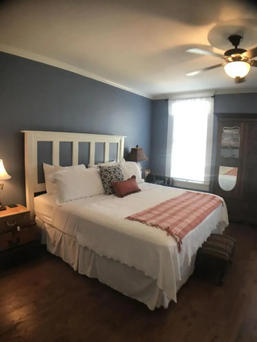 Kennedy Manor B&B