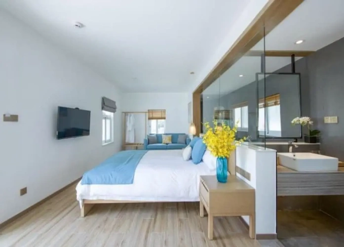 Guest rooms