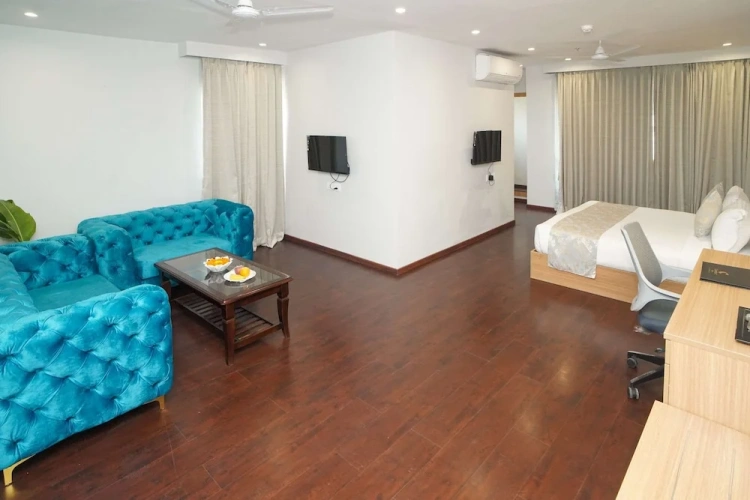 Double Suite