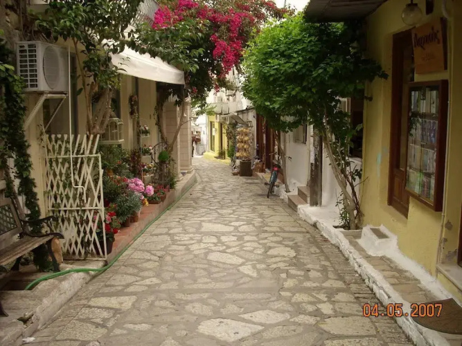 Voula Apartments