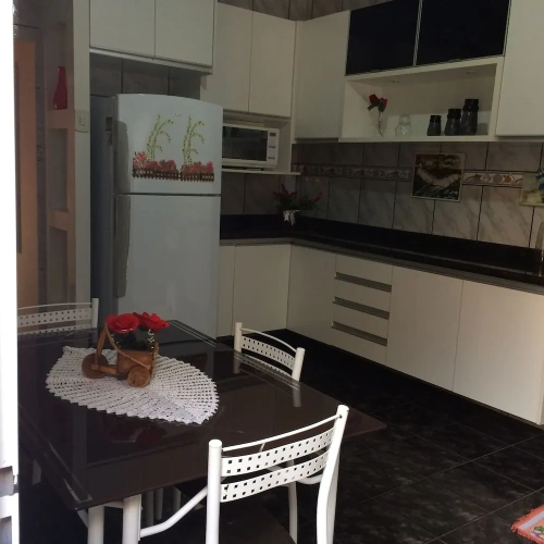 2 Bedrooms Cottage