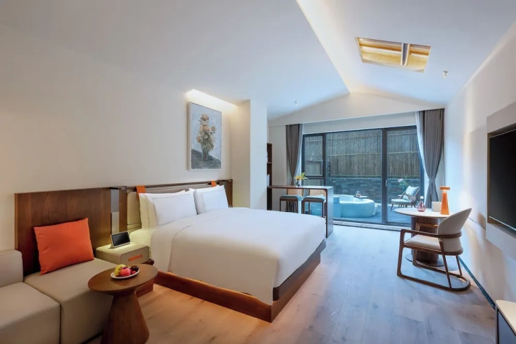 Standard Double room with garden view