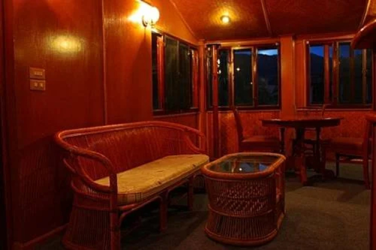 Aunchaleena Beach Front Resort