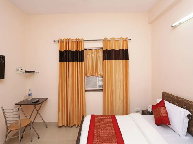 The Nest By OYO Rooms