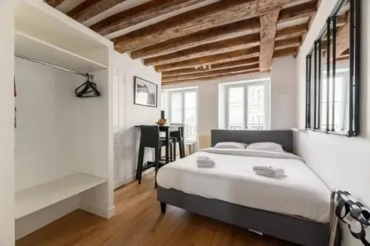 PARISRENTSTUDIO