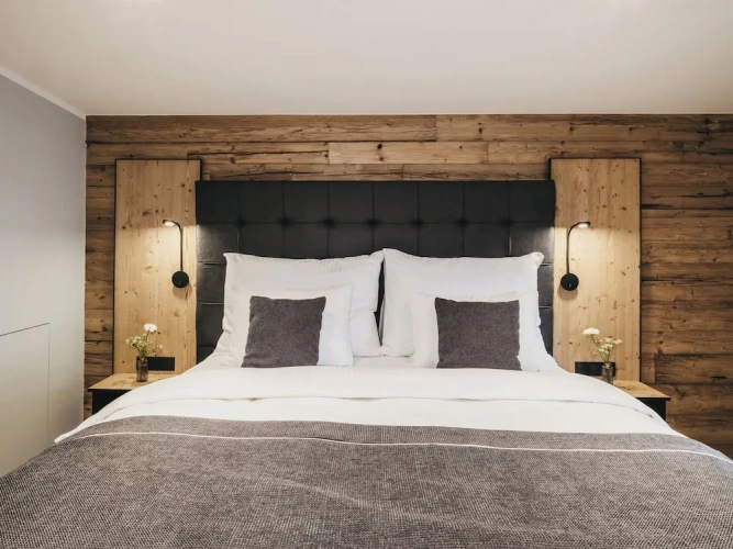 2 Bedrooms Suite