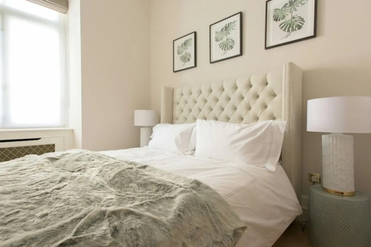 The Luxe Whitehall Duplex Apartment