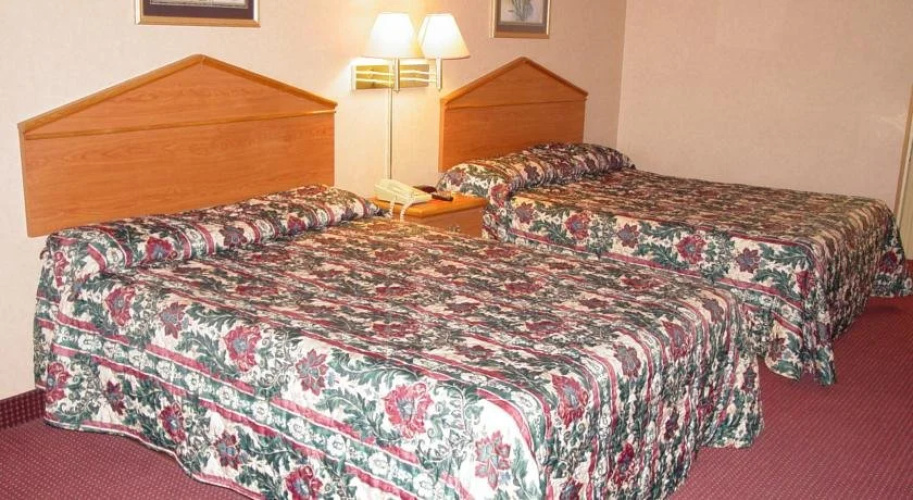 Garden Inn & Suites