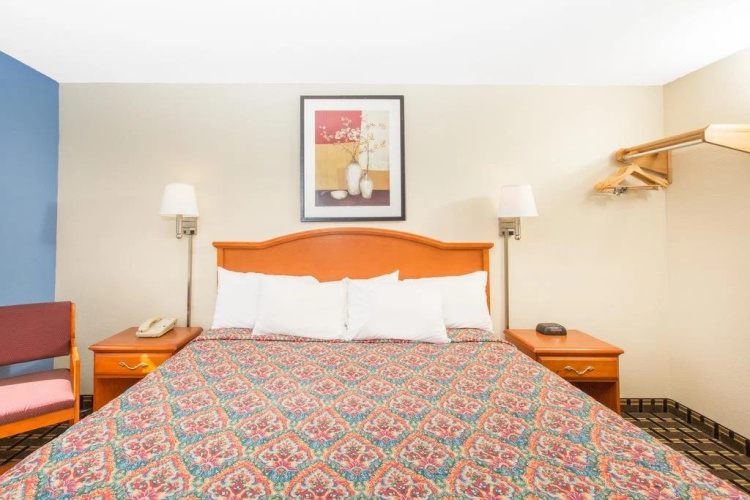 Rodeway Inn Effingham