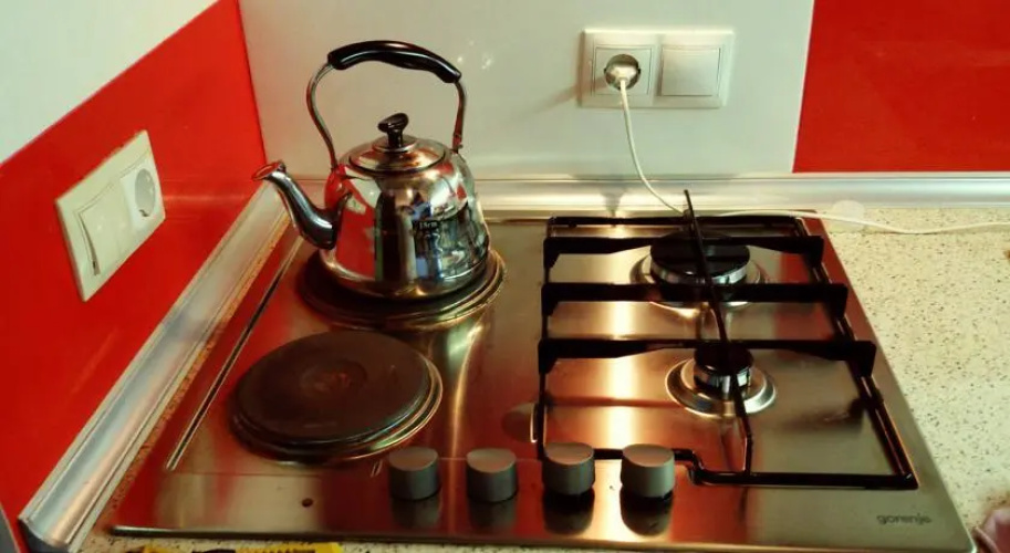 Khimshiashvili Apartment