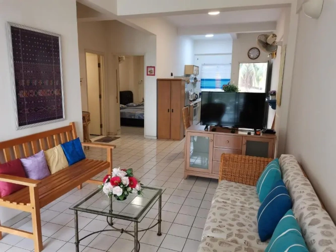 3 Bedrooms Apartment