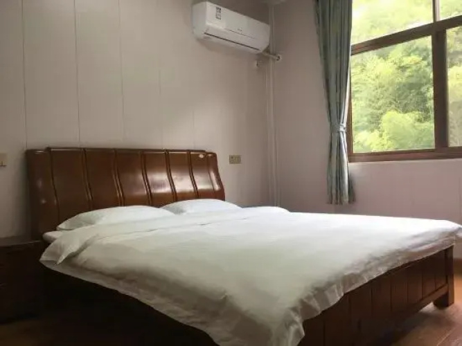 Yuyao wangshanju Inn