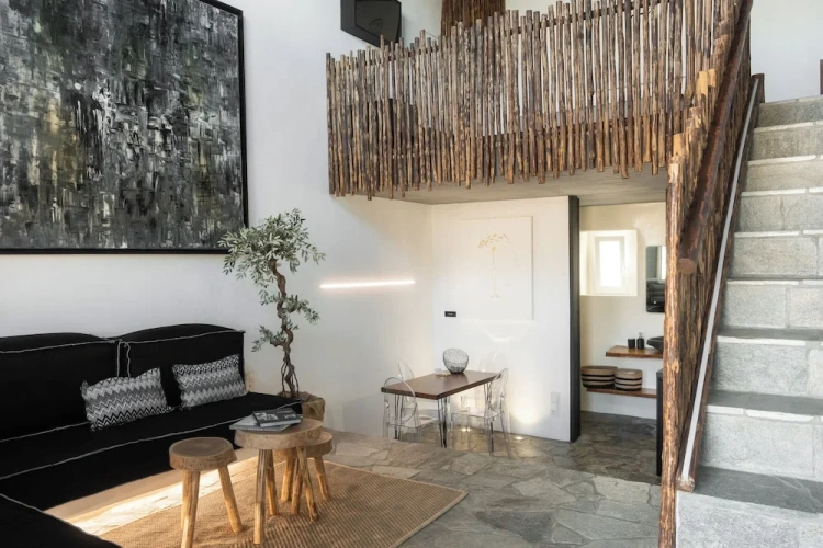 Executive Cottage with balcony and with pool view