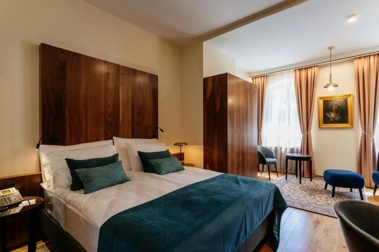 Deluxe Double room
