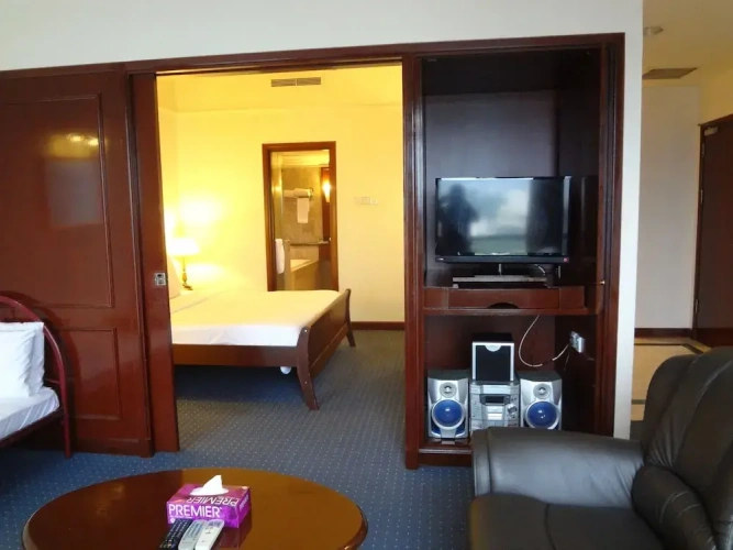 1 Bedroom Deluxe Apartment