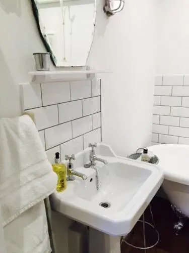 The Cowshed Bed And Breakfast