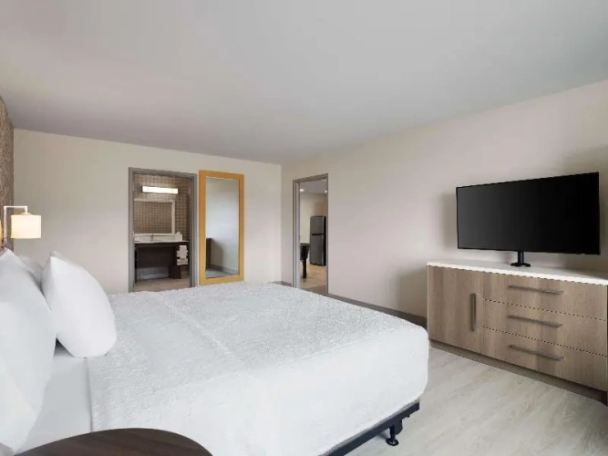 1 Bedroom Double Suite