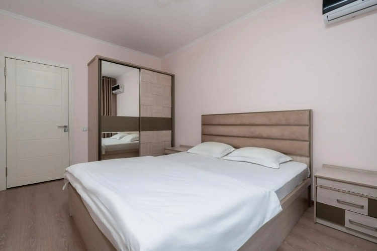 Green Park Apartment