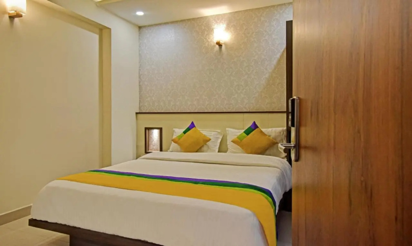 Itsy Hotels Deluxe Inn