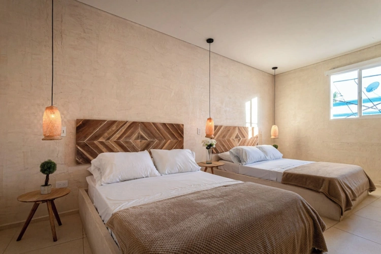 2 Bedrooms Apartment