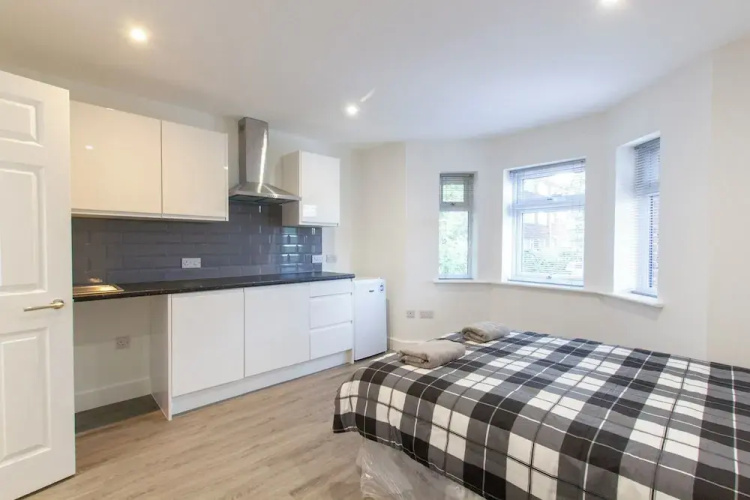 Bridge Road - Room 2b