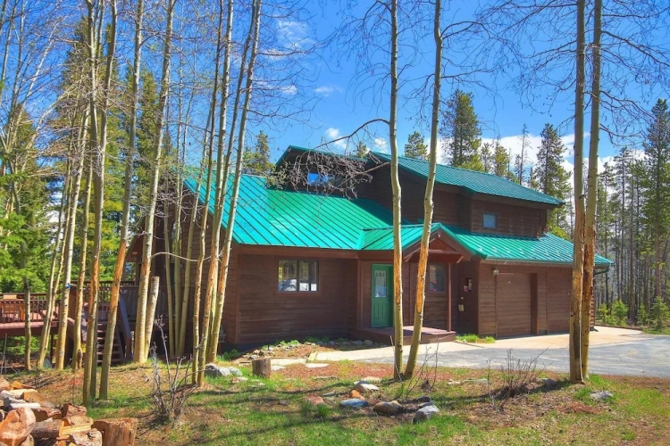 3 Bedrooms Cottage
