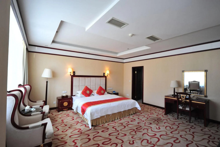 Yalong River Hotel