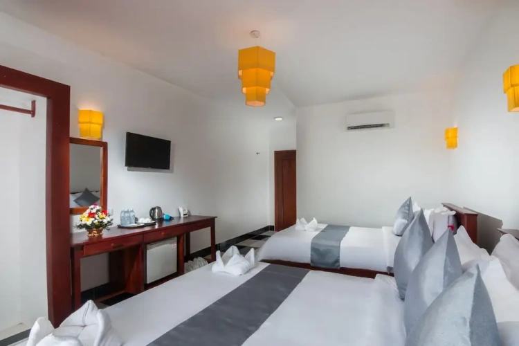 Standard Double room with balcony and with pool view