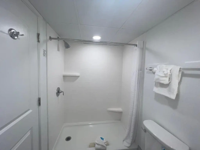 Deluxe Double Suite