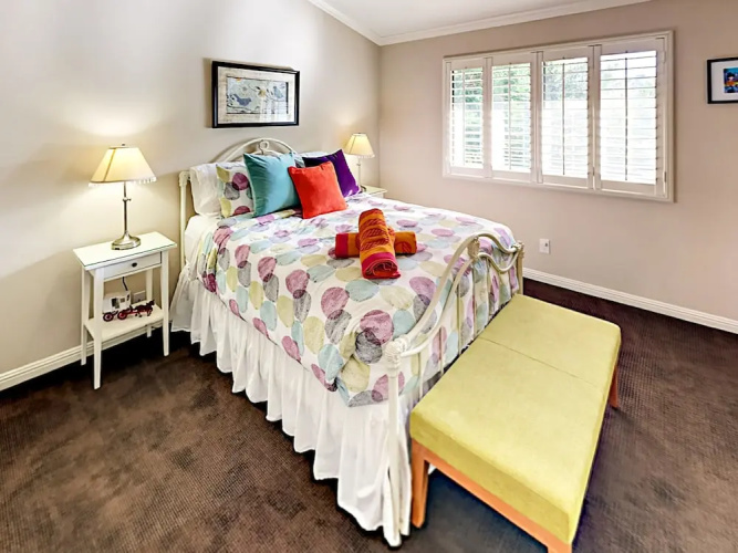 2BR Palm Springs Townhouse Hideaway by RedAwning