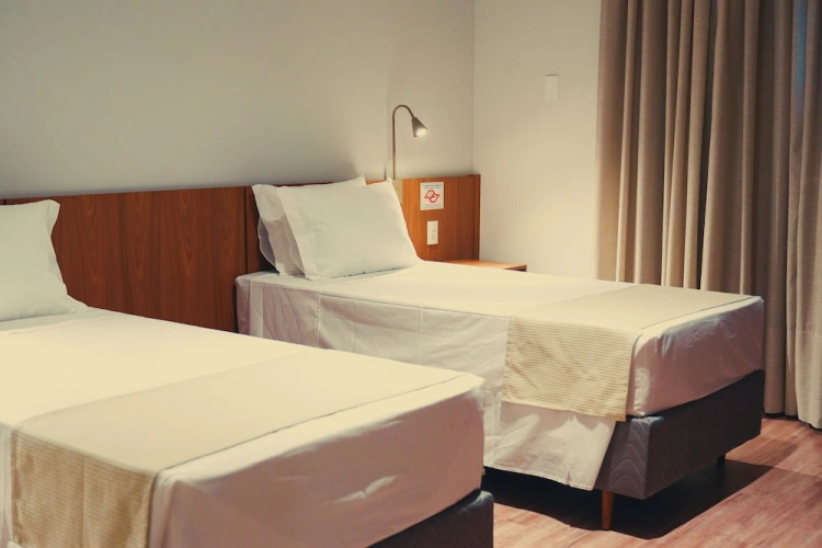 Comfort Twin room with city view