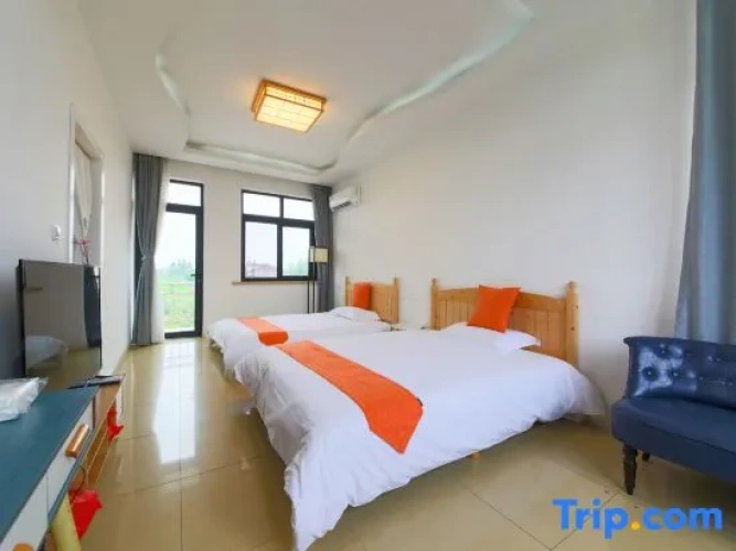 2 Bedrooms Suite