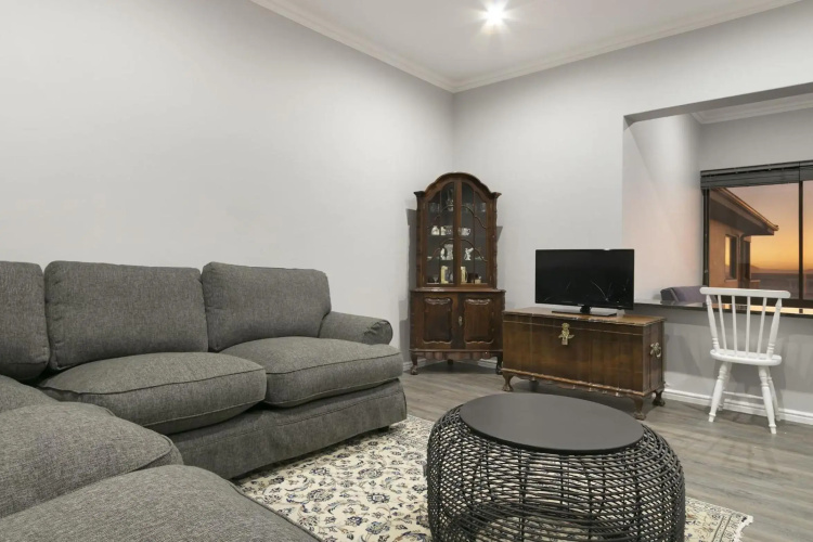 Jacquelena Hof 9 by HostAgents