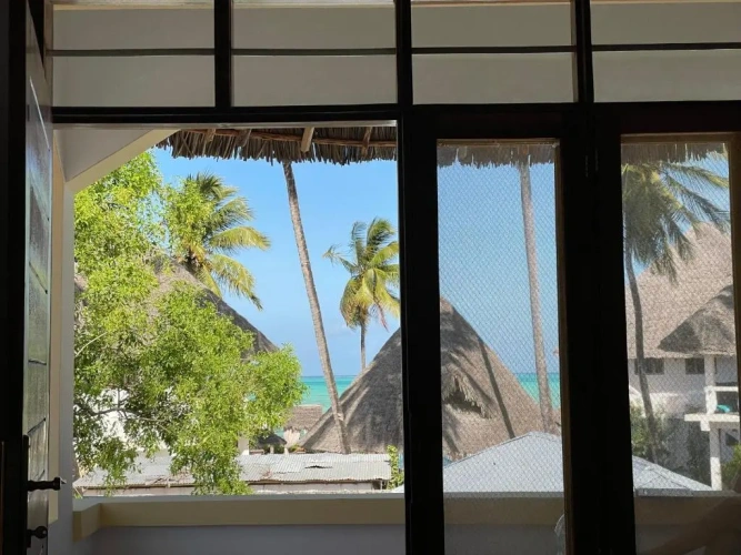 Apartment with pool view