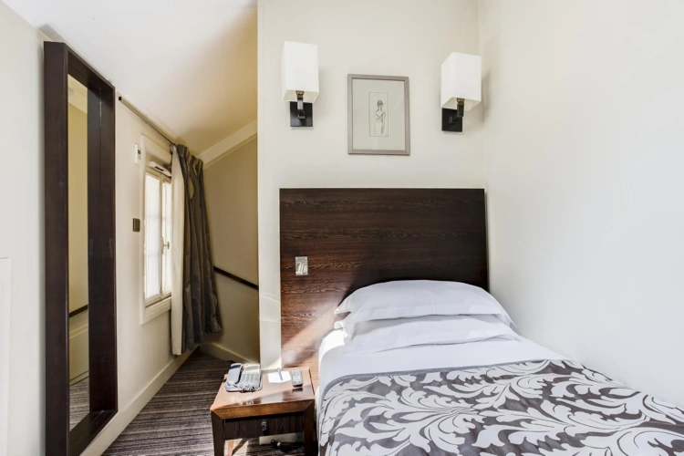 Standard Single room