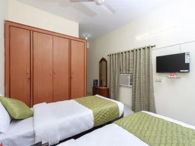 Tower Residency By OYO Rooms