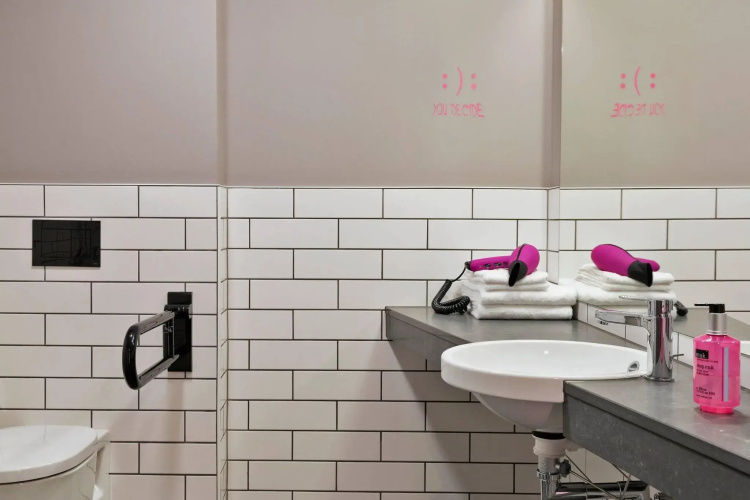 MOXY Frankfurt East